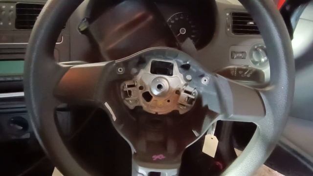 2010 VW Polo Steering Angle Sensor Fault Code 00778 смотреть онлайн