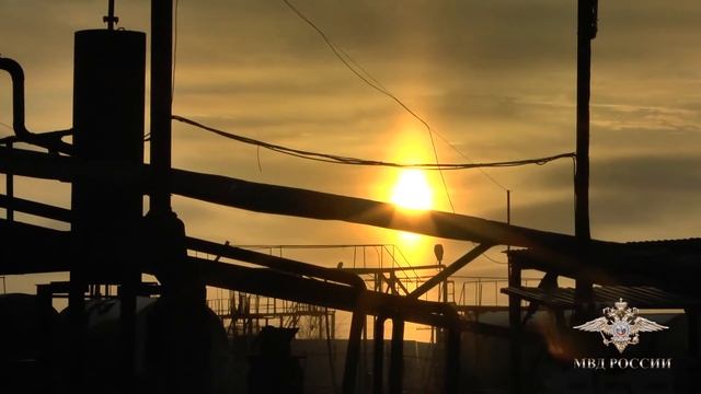 В Саратовской области пресечена нелегальная переработка нефти смотреть онлайн