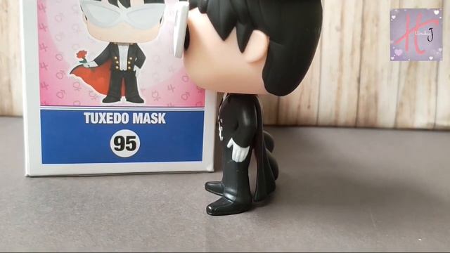 Unboxing Tuxedo Mask Funko Pop (Sailor Moon) смотреть онлайн