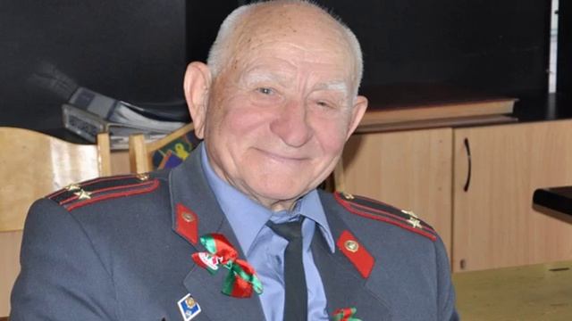 Поздравление ветеранов с 23 февраля смотреть онлайн