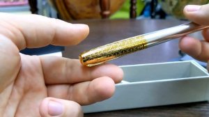 Ручка-роллер "Parker Urban Premium Aureate Powder GT"