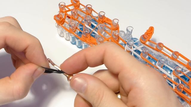 МЕДВЕЖОНОК из Rainbow Loom Bands. Урок 184 | Bear Rainbow Loom смотреть онлайн