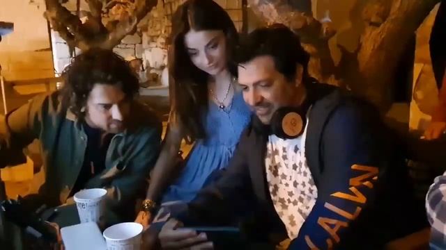 За кадром сериала "Сказка острова" смотреть онлайн