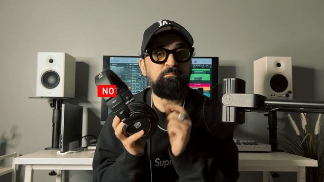 Open vs Closed Back Headphones - Which Is Best For You ? смотреть онлайн