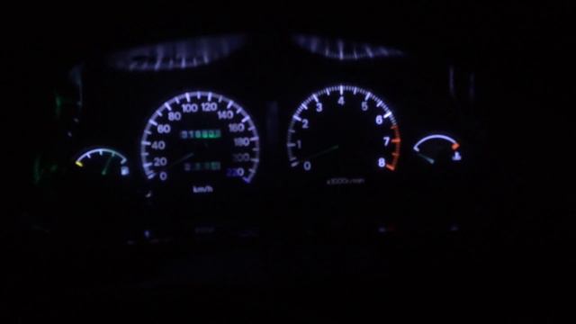 Плавный розжиг и затухание светодиодов Митсубиси ГАЛАНТ смотреть онлайн