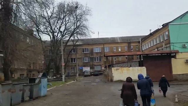 1 ЯНВАРЯ СХОДИЛ ЗА ГУМАНИТАРКОЙ. ДАЛИ ПОДСОЛНЕЧНОЕ МАСЛО смотреть онлайн