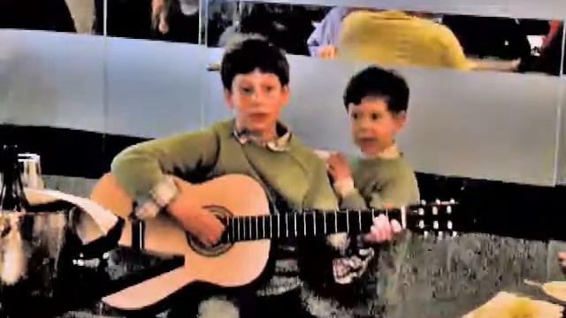 Хулиган (А я маленькая детка) смотреть онлайн