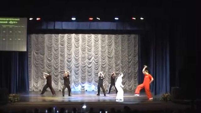 Простые движения. Романтика Средневековья 2014 смотреть онлайн
