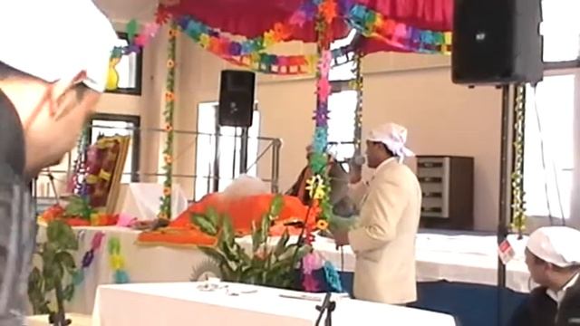 s.randhawa singing at correggio,italy смотреть онлайн