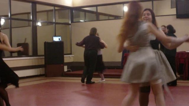 Вальс Волна. смотреть онлайн