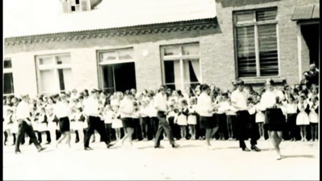 Вечер встречи выпускников 2021 год МБОУ СОШ 18 Белоглинского района, с. Кулешовка. смотреть онлайн