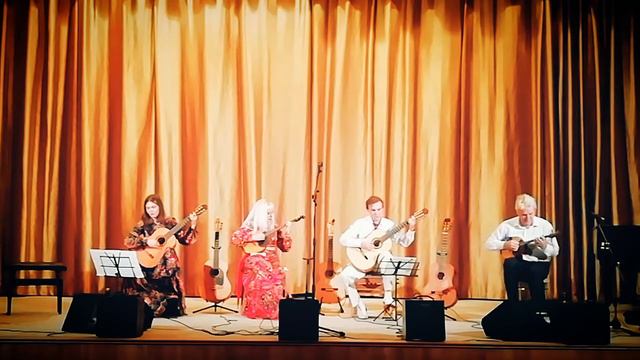 "Ой цветет калина" в обр. А. Цыганкова. Исполняет ансамбль "Серебряные струны" смотреть онлайн