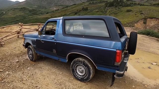 Rocky Mountain Broncos latest project 1989 Ford Bronco Custom смотреть онлайн