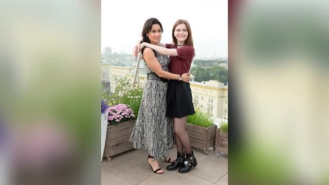 Дочь Тины Канделаки очаровала Сеть шармом и красотой! Так на папу похожа смотреть онлайн