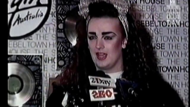 BOY GEORGE AND JON MOSS - The Beginning Of The End смотреть онлайн