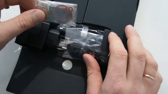 Распаковка Sony Xperia P смотреть онлайн