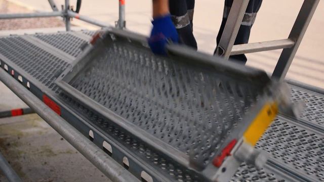 Шоу "Предварительный инструктаж" смотреть онлайн