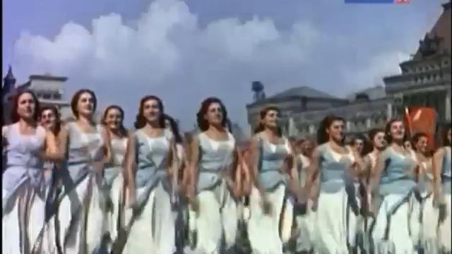 "МОСКВА МАЙСКАЯ" - ПАРАД ФИЗКУЛЬТУРНИКОВ 12 АВГУСТА 1945 г смотреть онлайн