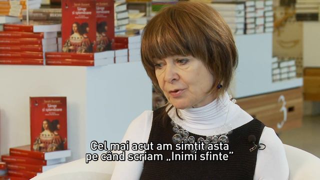 Italia, Renastere si bestseller-uri. SARAH DUNANT in dialog cu Marius Constantinescu смотреть онлайн