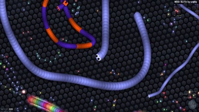 САМЫЙ БОЛЬШОЙ ЧЕРВЬ ЧИТЕР В SLITHER IO смотреть онлайн