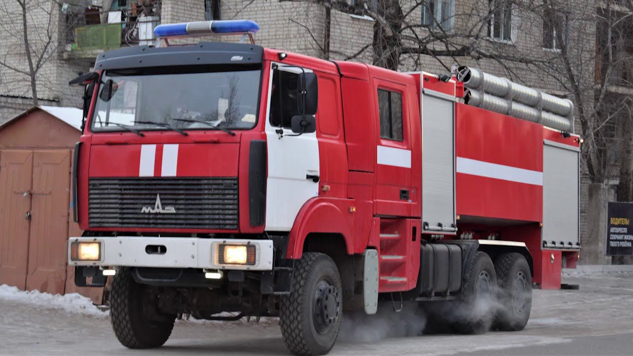Амурский ГПЗ укомплектован современной пожарно-спасательной техникой. смотреть онлайн