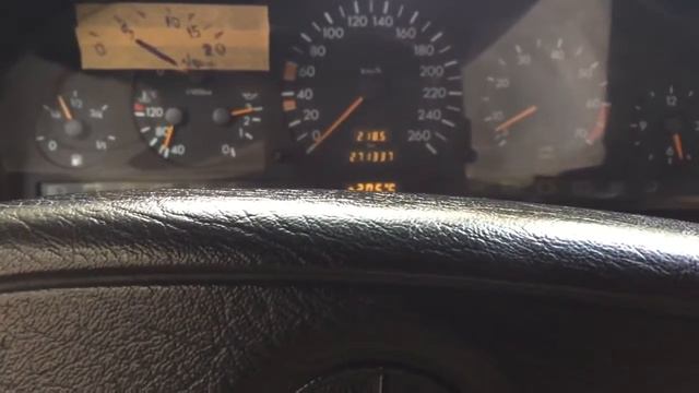 Mercedes Benz S420 W140 средний расход 5 л/100 км !