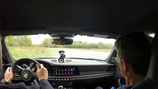 Essai Porsche 992 GT3 Touring – La meilleure 911 ? смотреть онлайн