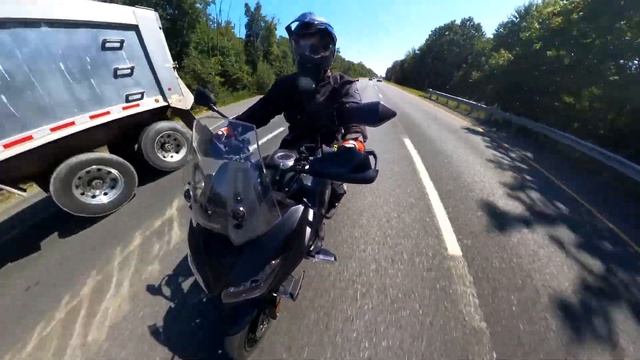 2019 Kawasaki Versys 650 | Test Ride and Review смотреть онлайн