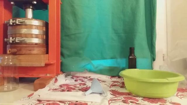 Подсолнечное масло-какое оно-настоящее. Первый холодный отжим. maslozdrav.ru смотреть онлайн