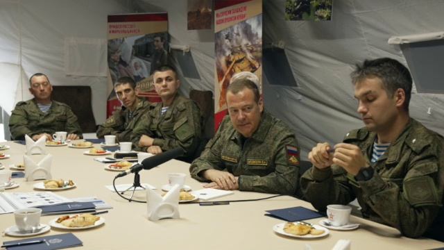 ?Дмитрий Медведев о переговорах ❗️ смотреть онлайн