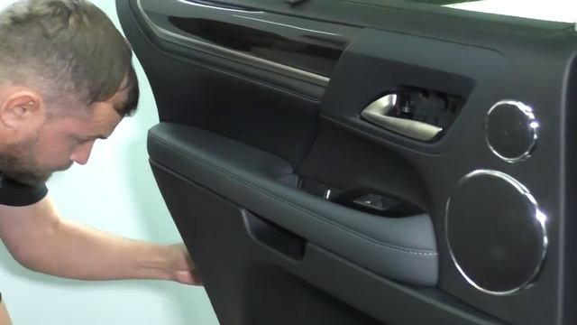 Lexus 570 2017 года,разбор двери смотреть онлайн