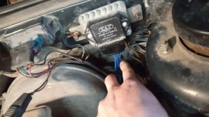 Почему нет искры на карбюраторной девятке?