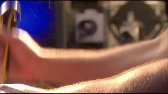 КАК РАЗБИТЬ СТЕКЛО ГОЛОСОМ (ПОДРОБНОЕ ОПИСАНИЕ)! смотреть онлайн