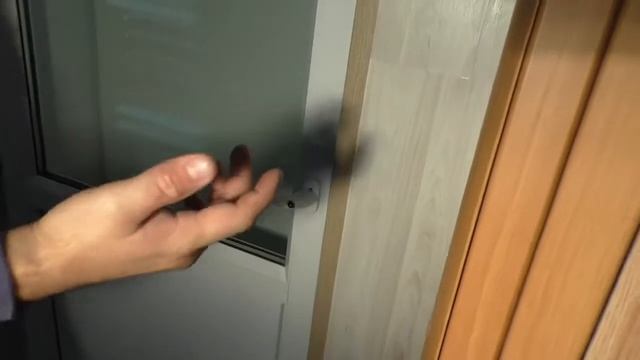 Дверная защёлка с цапфой на пластиковую дверь. Установка своими руками смотреть онлайн