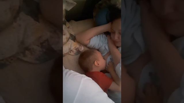 Сисосос смеется во сне😂😂😂 смотреть онлайн