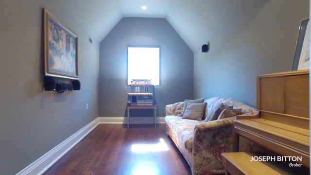 19 Brockington Cresc. Toronto (Bathurst Manor) смотреть онлайн