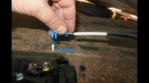 Снятие обшивки задней двери - Opel Astra-G 1.4i