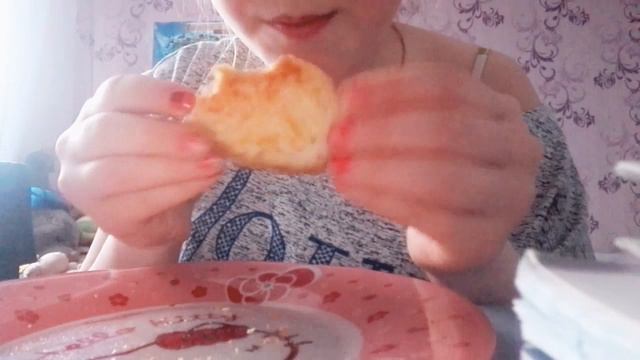 Хрущу едой, как китайцы!!! :-)