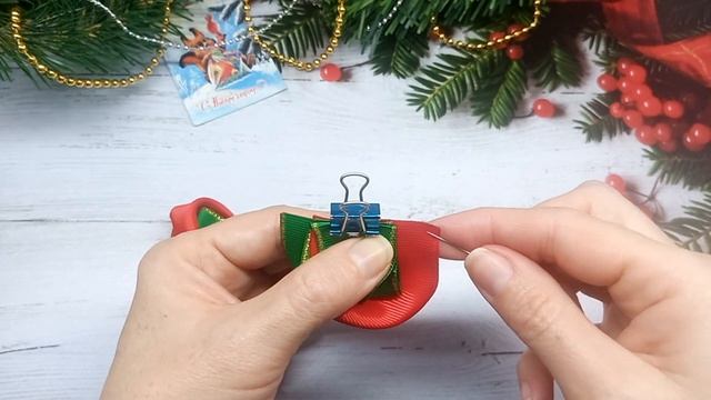 МК Новогодние бантики из лент / DIY Bows смотреть онлайн
