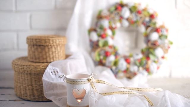 Презентация: венок "Ягодная нежность" / Presentation: wreath "Berry tenderness" смотреть онлайн