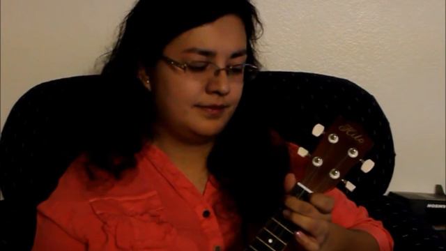 Luna - Zoe (Ukulele Cover)