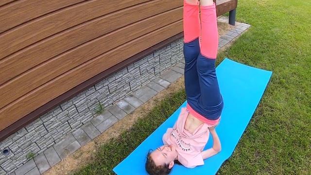 КАК СЕСТЬ НА ШПАГАТ за НЕСКОЛЬКО ТРЕНИРОВОК. Шпагат за 3 дня. смотреть онлайн