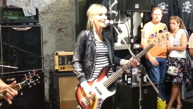 Gert St Pauli Fanshop (5) - These Boots are Made for Walkin' смотреть онлайн