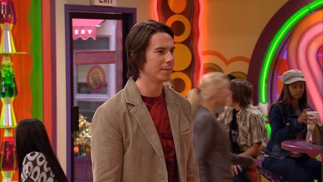iCarly | Smoothie Operator | Nickelodeon UK смотреть онлайн