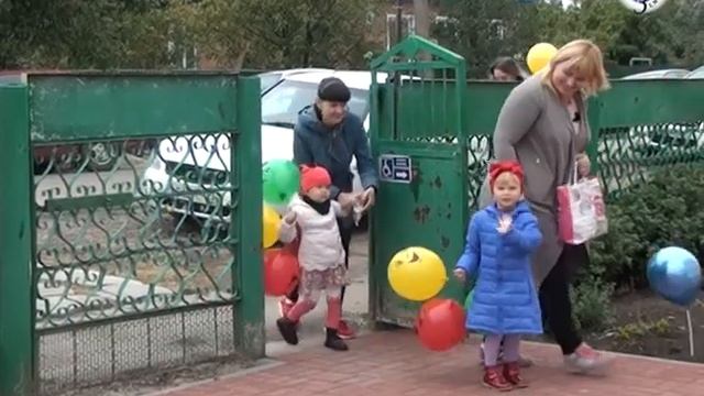 Детский сад №3 распахнул двери для своих воспитанников после ремонта смотреть онлайн