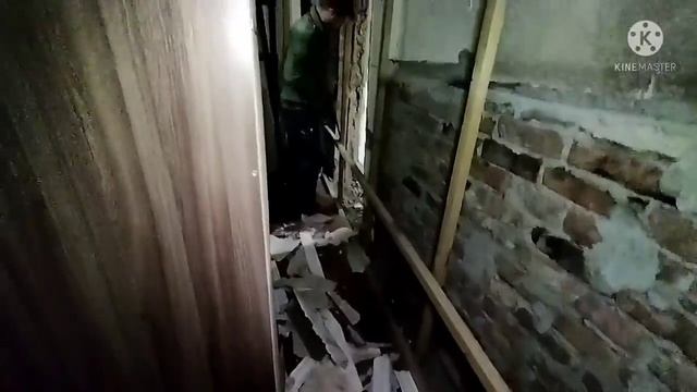 Переезд из Сибири на Юг/нашли старую печку за стеной смотреть онлайн