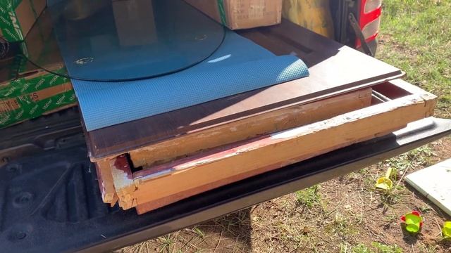 Нашли бесплатно стройматериал и мебель. смотреть онлайн