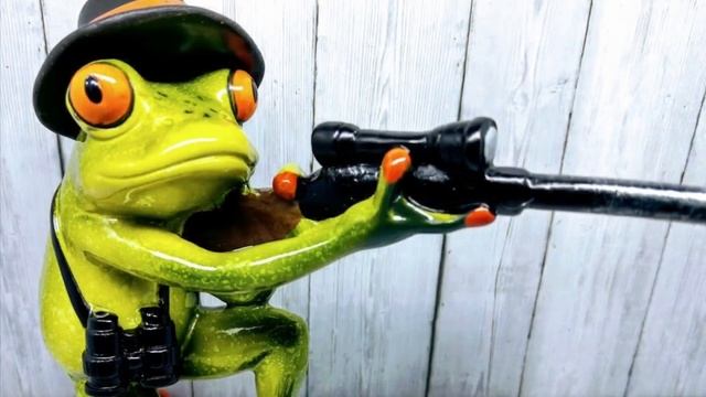 Озаровский, держись!Теперь из каждого окна,из за каждого угла она будет тебя ловить,по пятам ходить смотреть онлайн