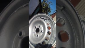 как покрасить диски автомобиля молотковой краской