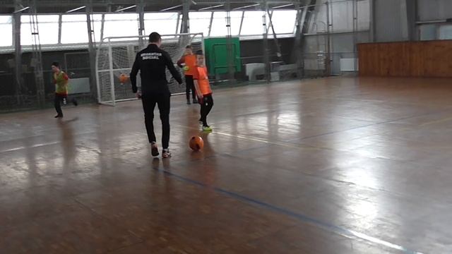 2 Тренировка юных футболистов смотреть онлайн